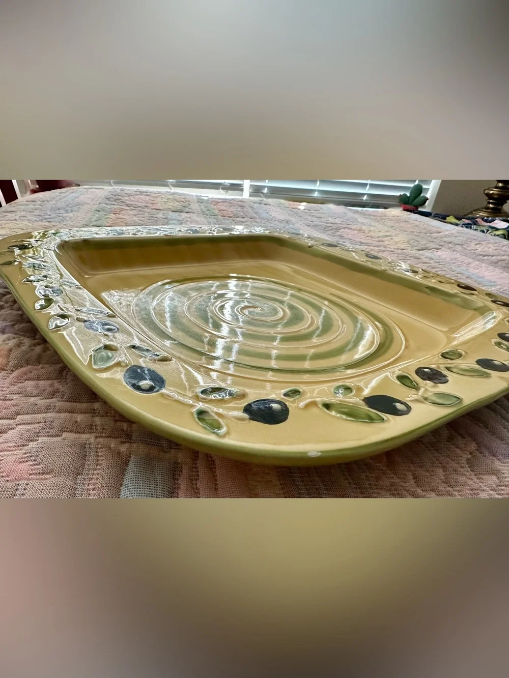 ZRIKE Vintage Yellow Spiral Ceramic Serving Platter with Olive Motif Minor Flaws